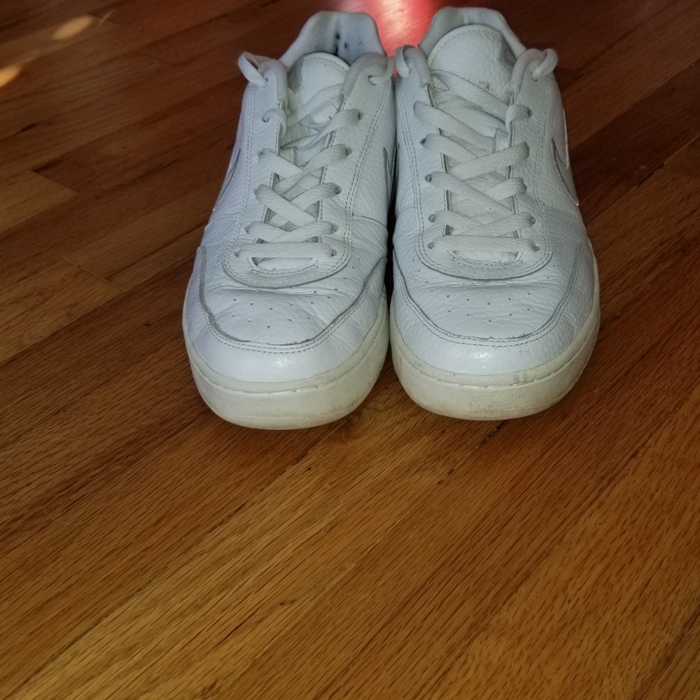 Nike sneakers - Picture 3 of 8